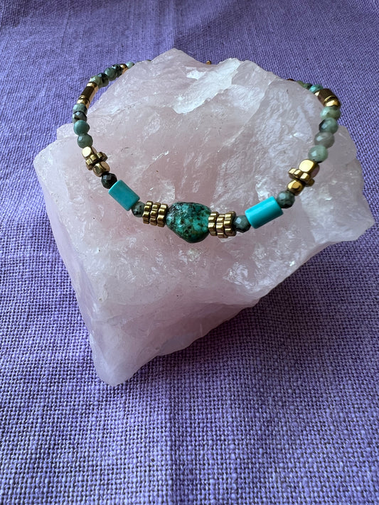 African Turquoise gold tone beaded bracelet